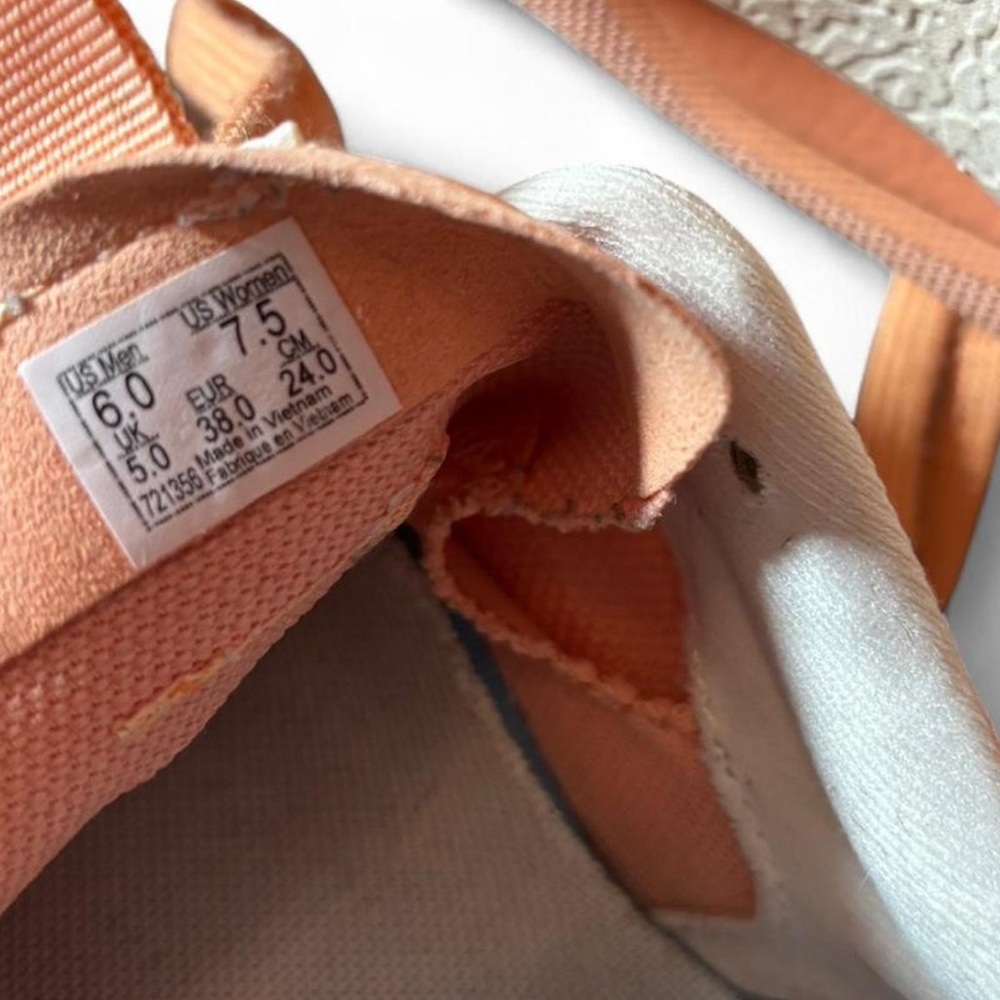 Vans Ultra range Coral - Picture 6 of 6